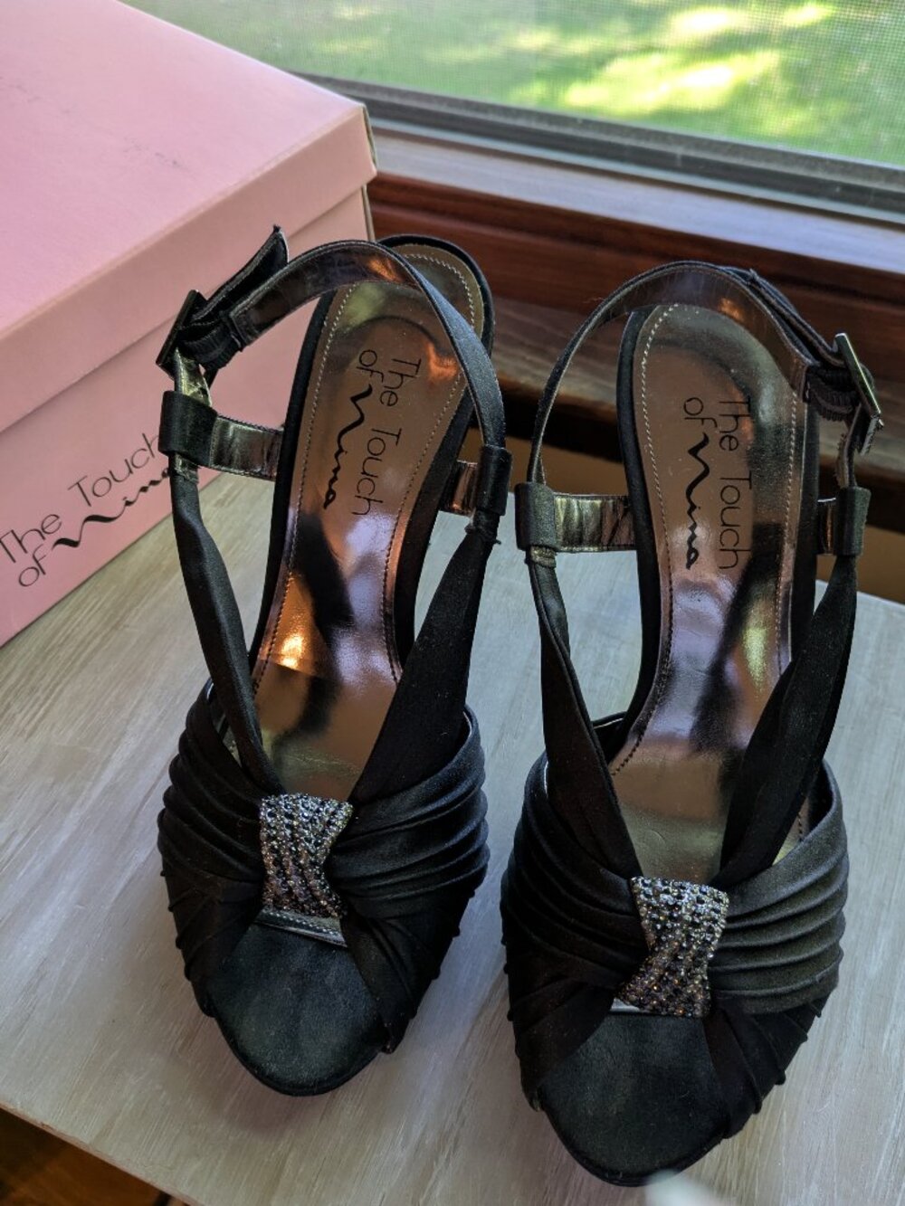 The Touch of Nina Black High Heel Shoes Madesta Jewled Size 6 1/2 M